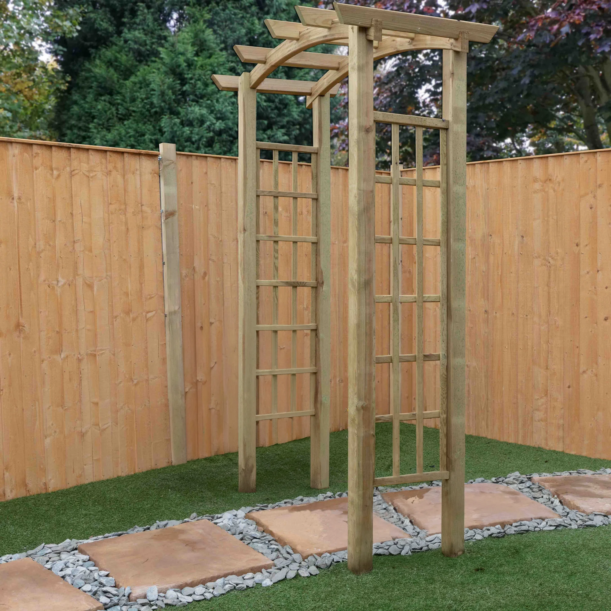 Bow Top Garden Arch - Image 3